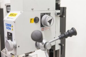 Фото 20 - Фрезерно-сверлильный станок STALEX SBM-16 Vario.