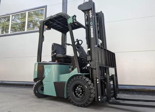 Погрузчик вилочный электрический LIMGARD iEV18 (LI-ION, 2F300, SS, ST, F-1070, 205 Ah, четырехопорный)