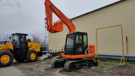 Мини-экскаватор Lonking CDM6080