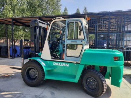 Фото 10 - Вилочный погрузчик Dalian CPCD70FD.