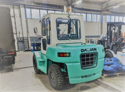 Фото 15 - Вилочный погрузчик Dalian CPCD70AD.